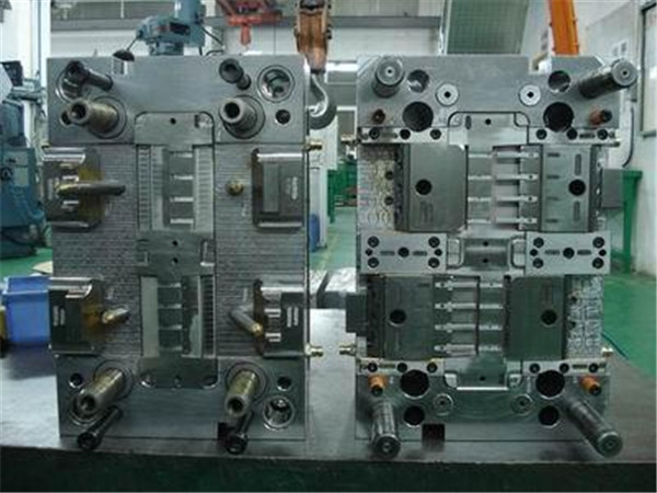 General Injection mold 003