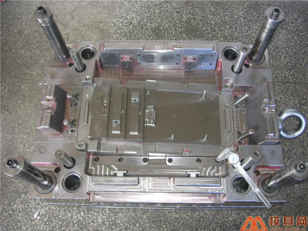 General Injection mold 005