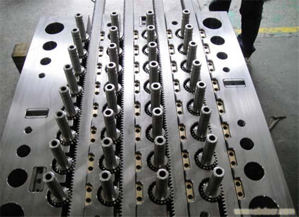 General Injection mold 010