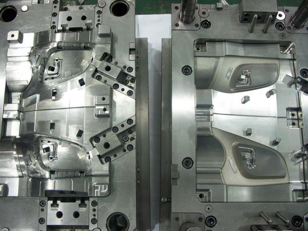 General Injection mold 012